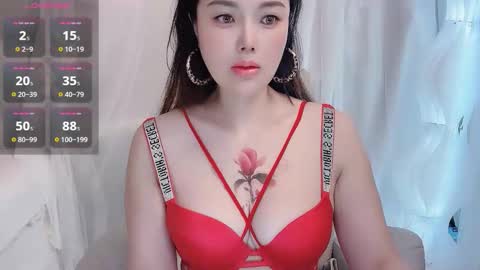 Snapshot of amaya_yooo_36d chatting on October 8, 1:54 am yooo online show from October 8, 1:54 am