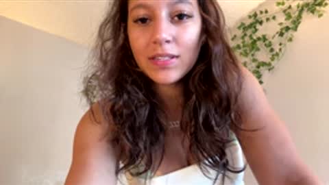 Amaya online show from March 17, 3:05 pm