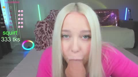 Im Mandy and I love to play in public and do crazy in PVT online show from January 8, 8:27 am