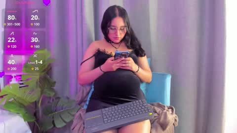   online show from March 13, 7:59 pm