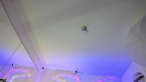 ambar_gh1 online show from May 4, 8:23 pm