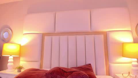 Snapshot of ambarsantany chatting on February 6, 10:21 pm AmbarSantany  online show from February 6, 10:21 pm