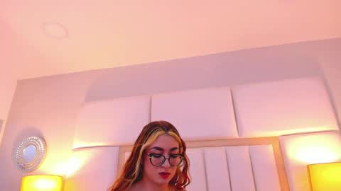 Snapshot of ambarsantany chatting on February 27, 9:04 pm AmbarSantany  online show from February 27, 9:04 pm