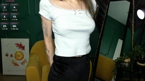 Alice online show from November 8, 1:38 pm