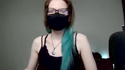 Snapshot of amber_candyfloss chatting on February 10, 12:52 am Amber non-nude model online show from February 10, 12:52 am