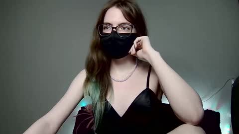 Snapshot of amber_candyfloss chatting on October 7, 2:16 am Amber non-nude model online show from October 7, 2:16 am