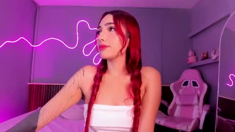 Amber Baker  online show from July 11, 1:00 pm