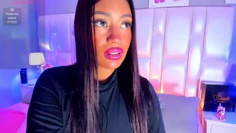 Snapshot of ambermoss1 chatting on October 6, 9:30 pm Amber online show from October 6, 9:30 pm