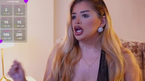 Amberseyes online show from March 1, 3:38 pm