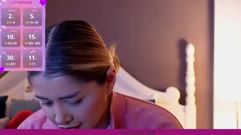 Amberseyes online show from March 11, 9:24 am