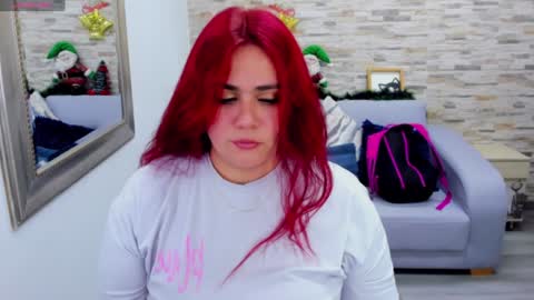 Snapshot of amberthomsonn chatting on December 25, 3:50 am Amber online show from December 25, 3:50 am