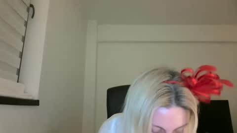 Beatrice online show from January 17, 4:25 pm