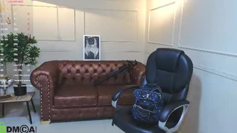 AMELIA online show from July 20, 12:18 pm