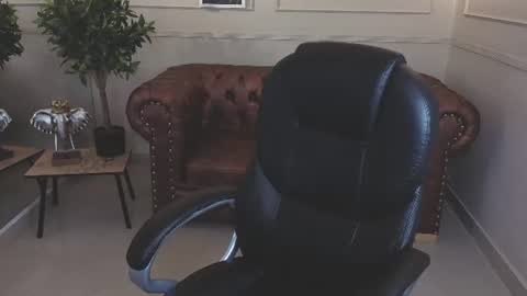 AMELIA online show from July 4, 12:23 pm