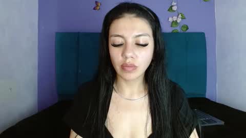 ameliacutecm101 online show from November 12, 11:14 pm