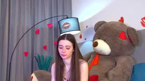 Amelia online show from February 7, 7:07 pm