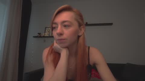 Snapshot of ameliamber0 chatting on February 28, 9:47 am Amelia online show from February 28, 9:47 am
