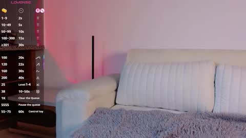 Victoria online show from February 14, 10:34 pm