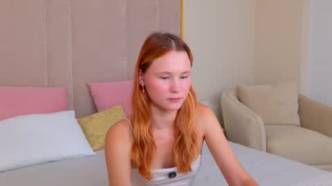 AmeliRoyse online show from July 27, 5:21 pm