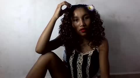 amelisy20005 online show from April 23, 8:00 pm