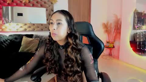          online show from July 24, 1:09 pm