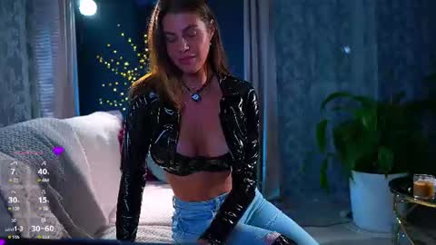 Amida online show from June 28, 7:31 pm