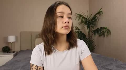 Ariel online show from November 24, 7:05 pm