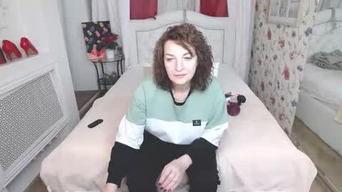 Ami online show from November 9, 1:29 pm