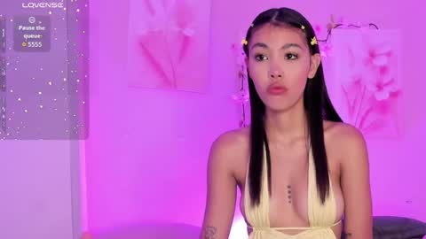 AmiiClark  online show from July 24, 7:11 pm