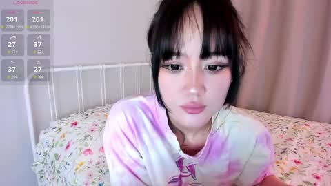 AmiliYan online show from April 28, 11:36 am