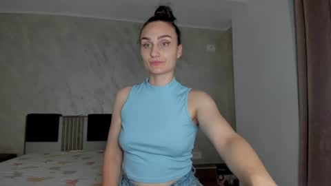 AmiraAnne online show from August 4, 7:31 pm