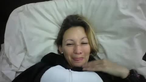 Paula D online show from May 12, 11:39 am