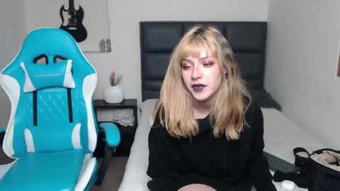 Amnesia online show from October 27, 12:55 pm