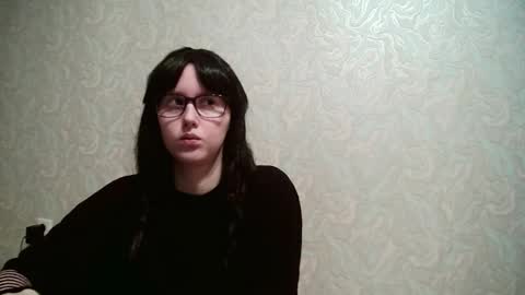 Amomira online show from December 13, 8:04 pm