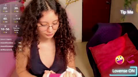 amy_adammss online show from April 30, 8:57 pm