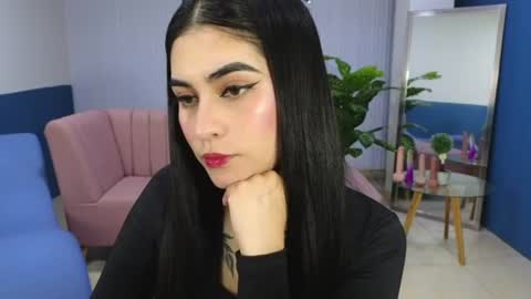 Amy online show from June 25, 6:53 pm