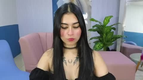 Amy online show from April 27, 7:33 pm