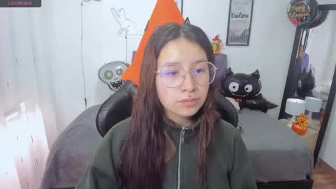 Amy sophia 3 online show from October 29, 12:53 pm