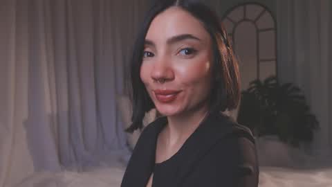 Amy Armstrong online show from March 6, 11:44 pm