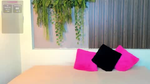 My name is AMY... Nice to meet you  thumb up me please its important online show from September 18, 4:38 pm