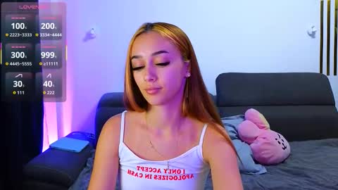 amykentt online show from October 9, 3:38 pm