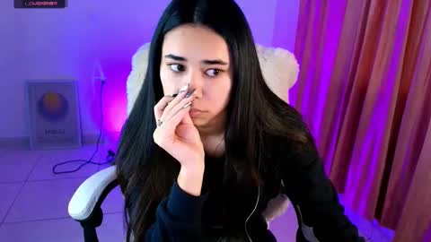 Amy ... Nice to meet u   thumb up me please its important online show from October 25, 4:53 am