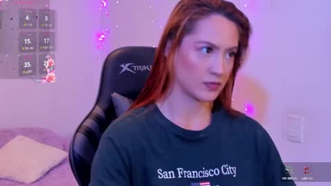 Snapshot of amypond__ chatting on September 25, 5:22 pm Amy online show from September 25, 5:22 pm