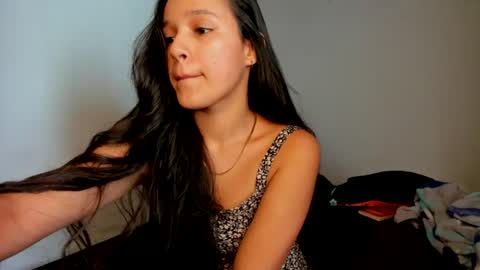 Amyy online show from June 21, 3:27 pm