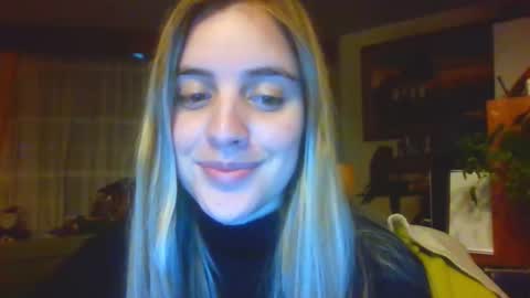 Abril online show from January 14, 2:27 am