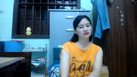 an_naughty online show from July 14, 9:35 am