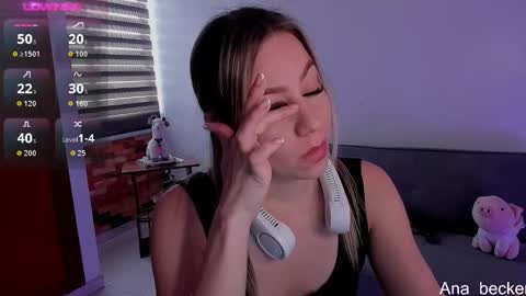 Ana online show from October 21, 5:17 pm