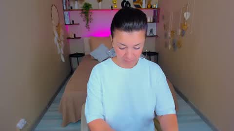 Ana online show from July 20, 10:39 am