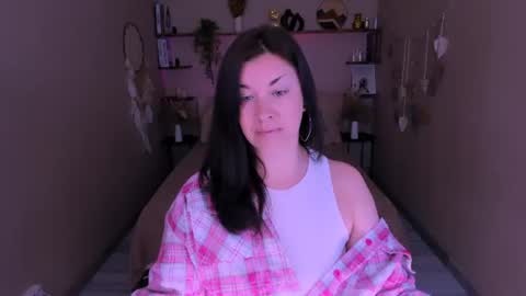 Ana online show from June 24, 10:03 am