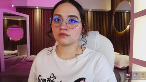 Ana online show from October 2, 7:52 pm